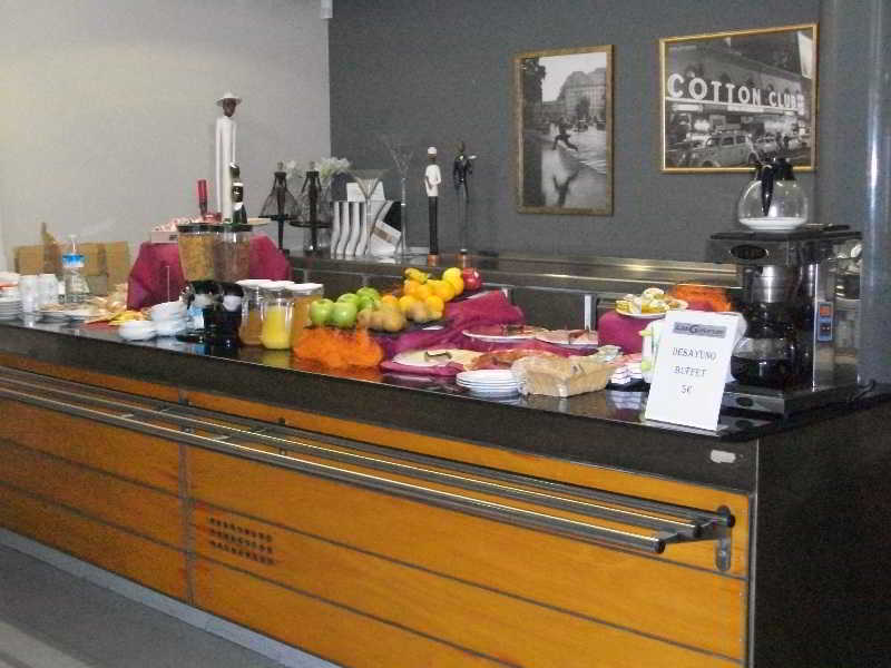 Iraipe Logrono Hotel ภายนอก รูปภาพ