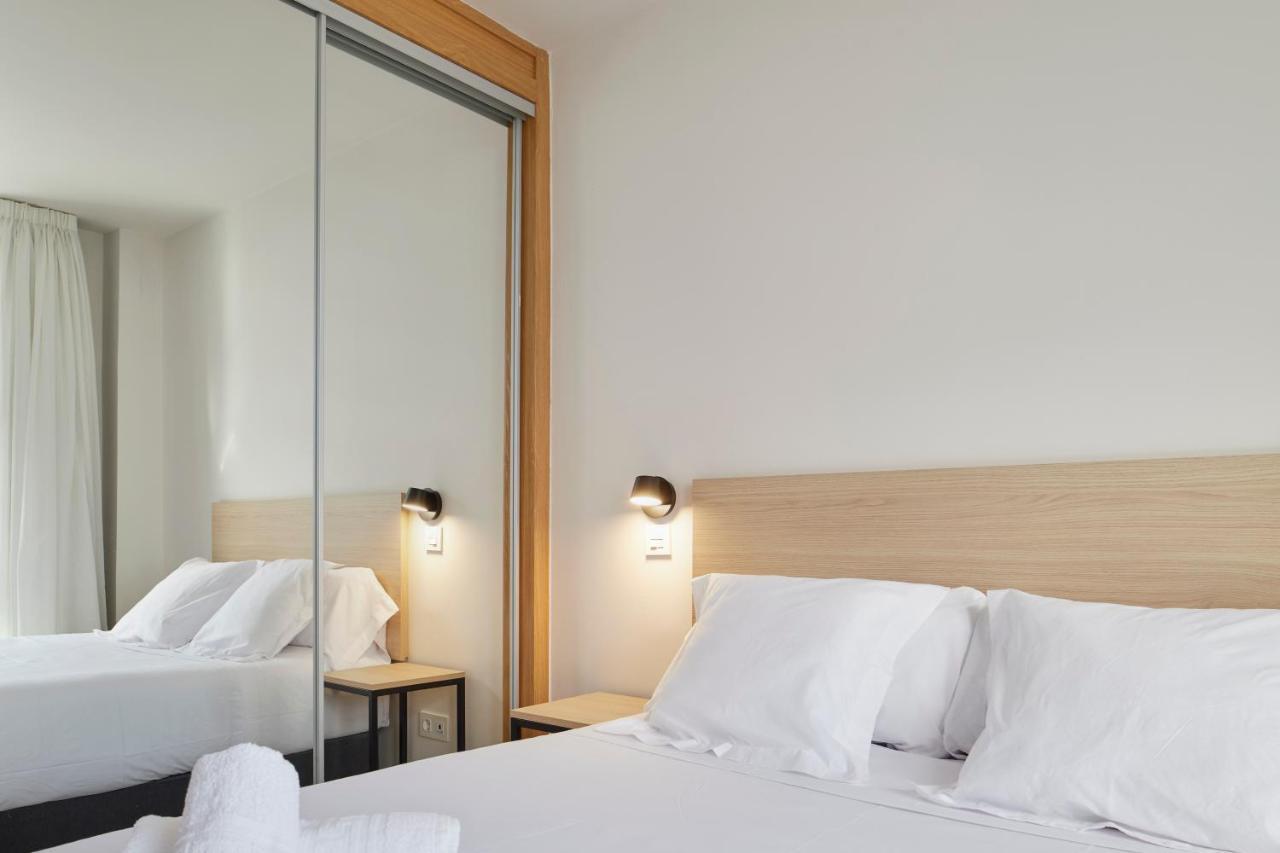 Iraipe Logrono Hotel ภายนอก รูปภาพ