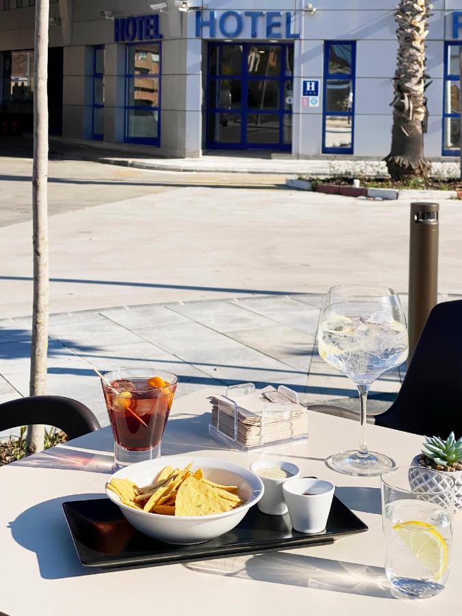 Iraipe Logrono Hotel ภายนอก รูปภาพ