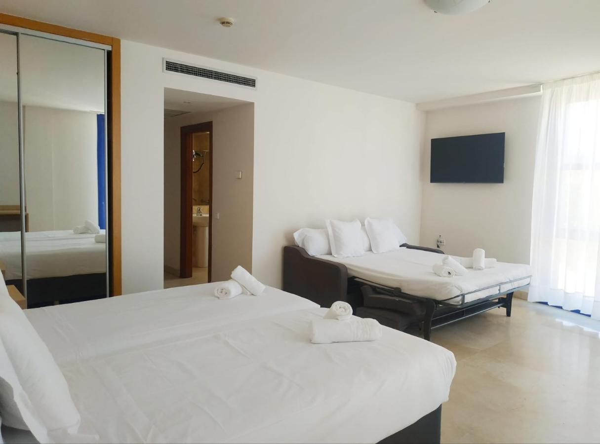 Iraipe Logrono Hotel ภายนอก รูปภาพ