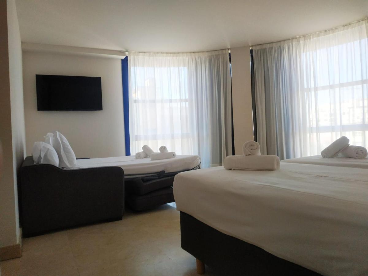 Iraipe Logrono Hotel ภายนอก รูปภาพ