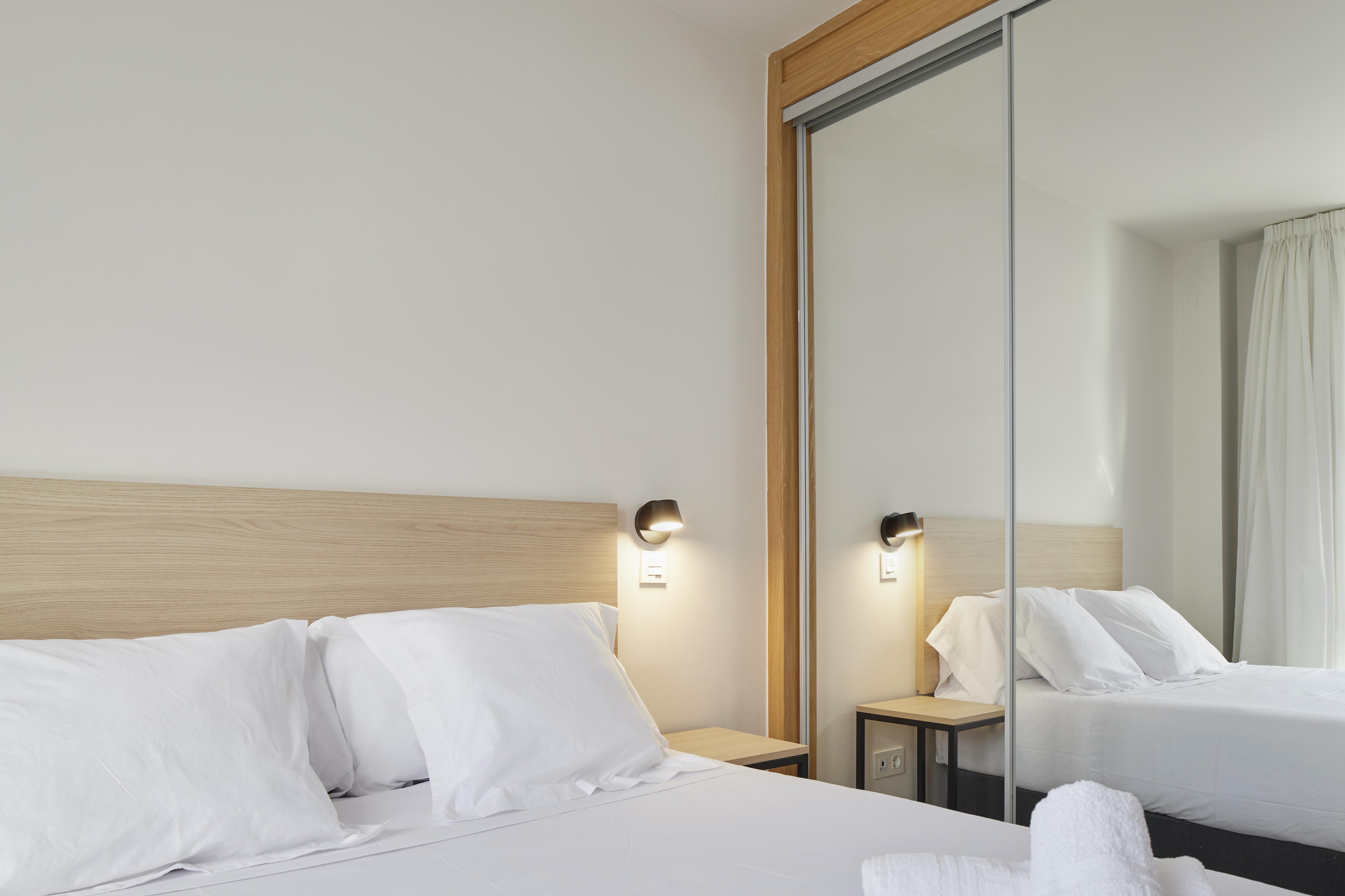 Iraipe Logrono Hotel ภายนอก รูปภาพ