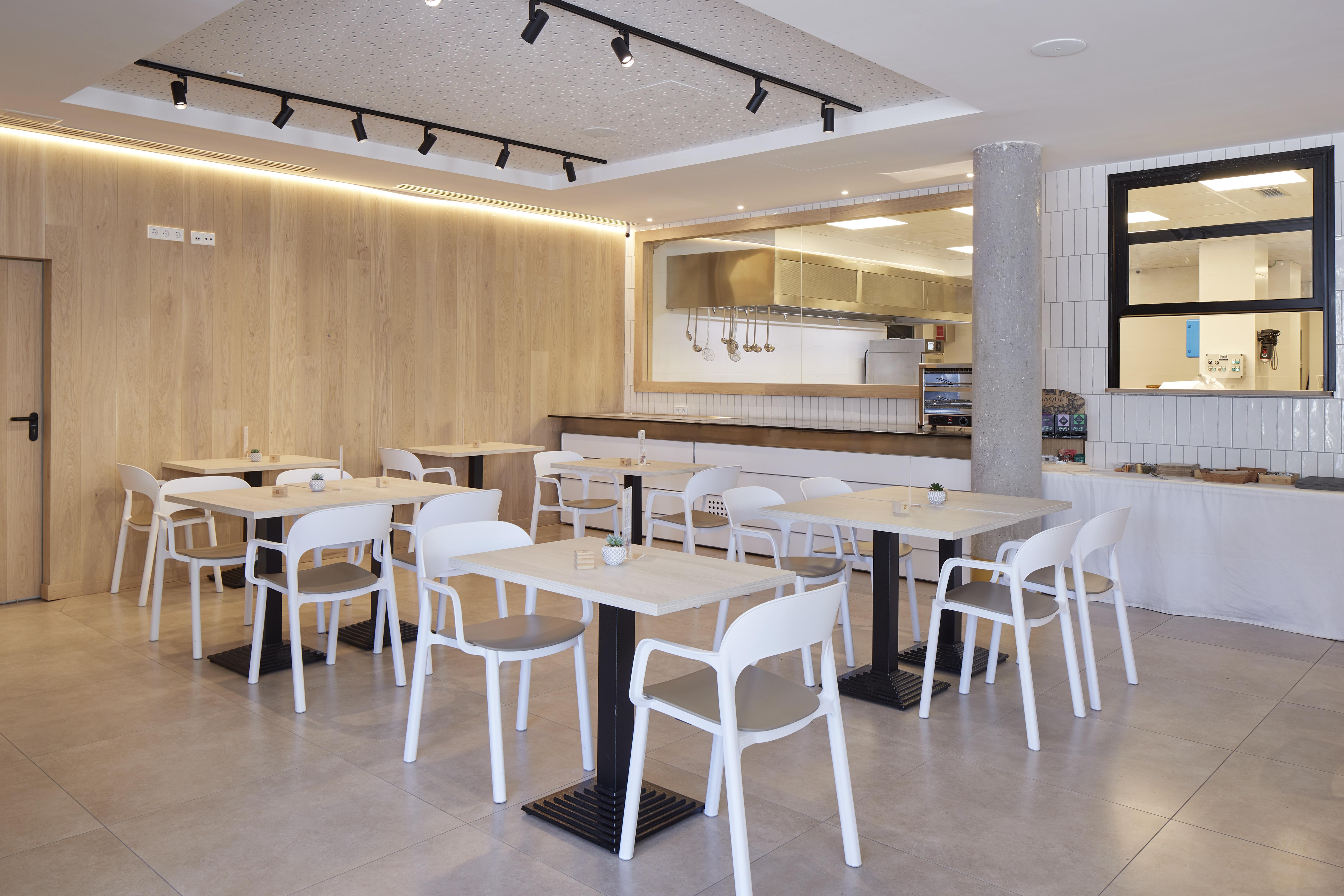 Iraipe Logrono Hotel ภายนอก รูปภาพ