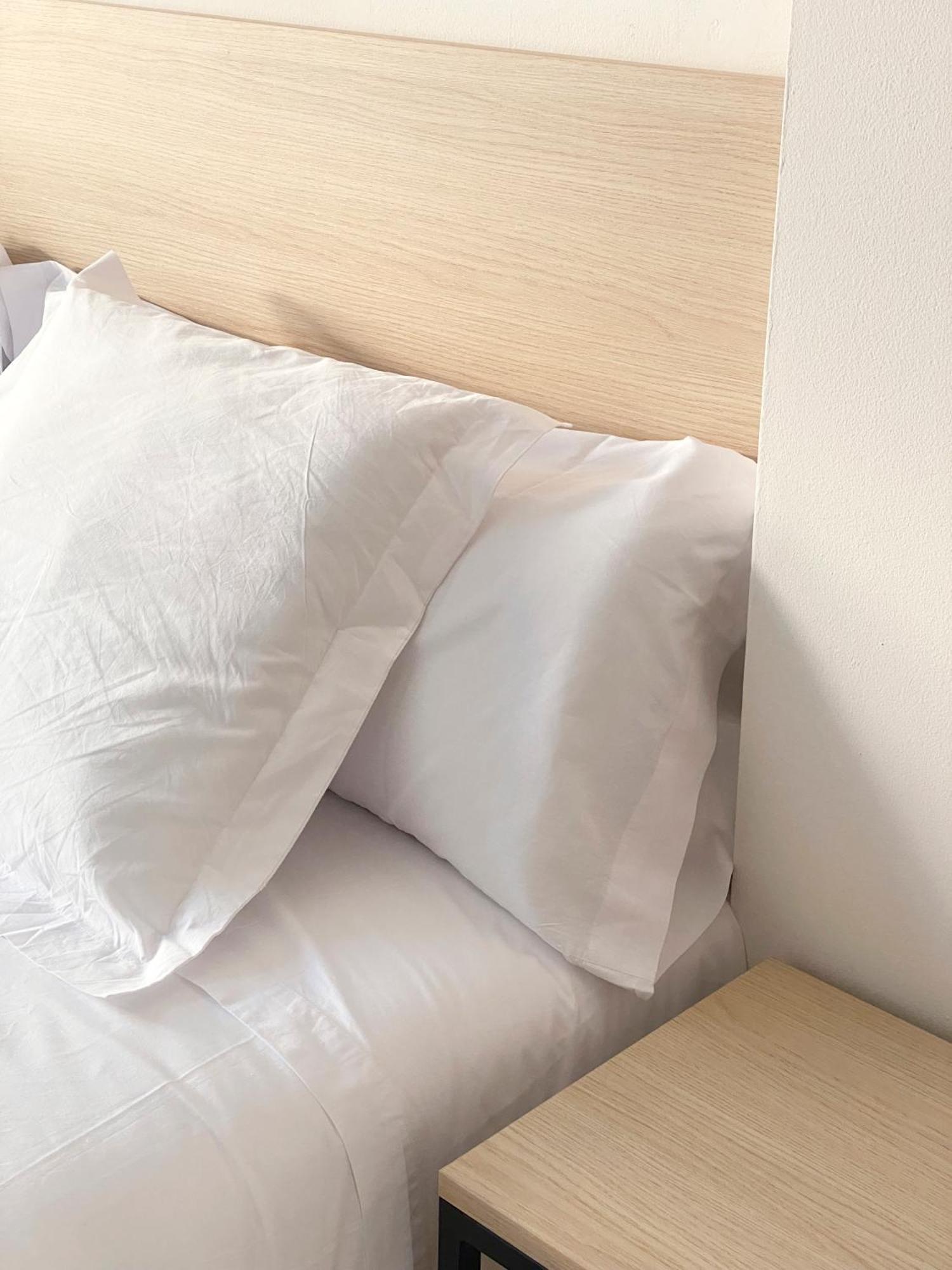 Iraipe Logrono Hotel ภายนอก รูปภาพ